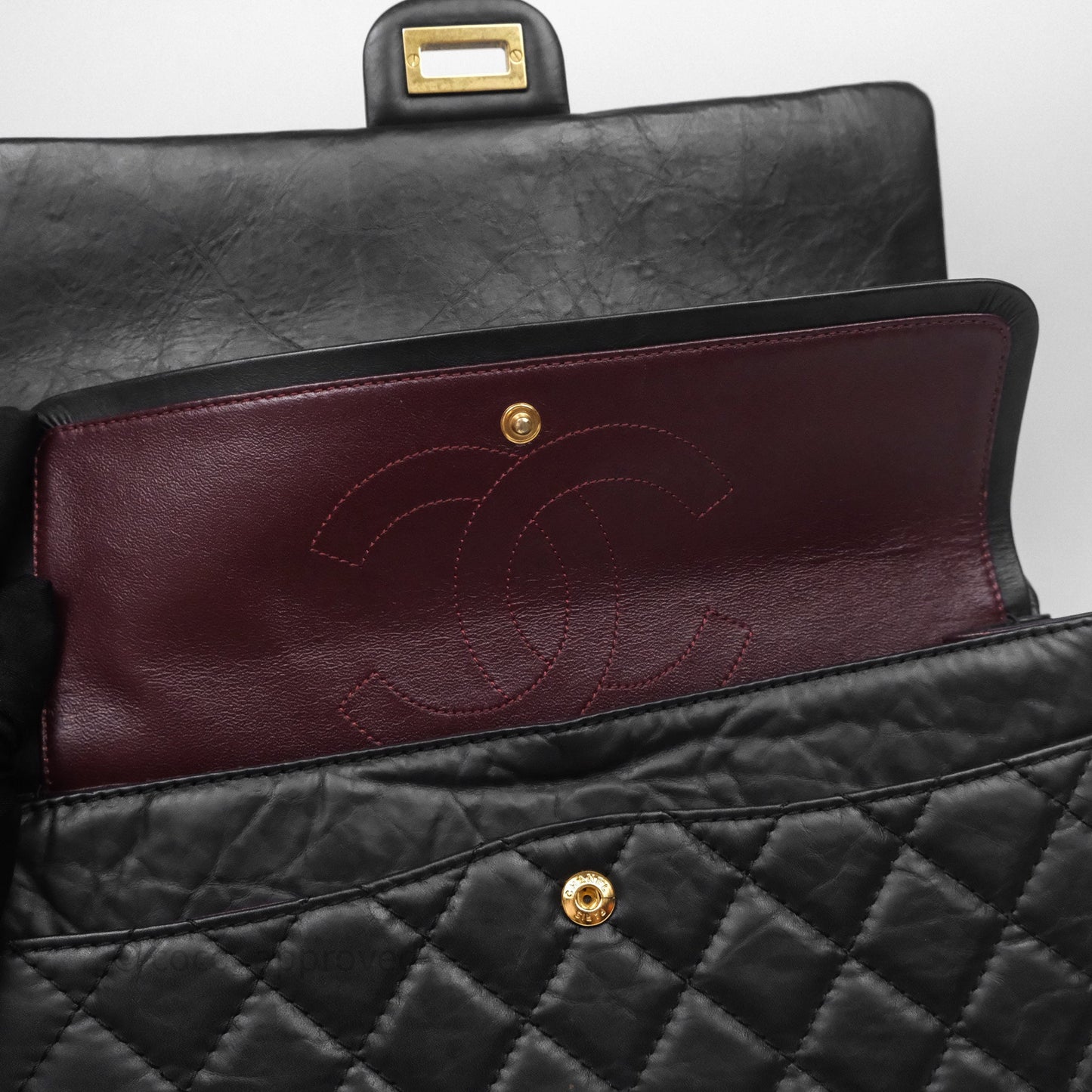 Chanel Reissue Quilted Aged Calfskin Black Gold Hardware 226