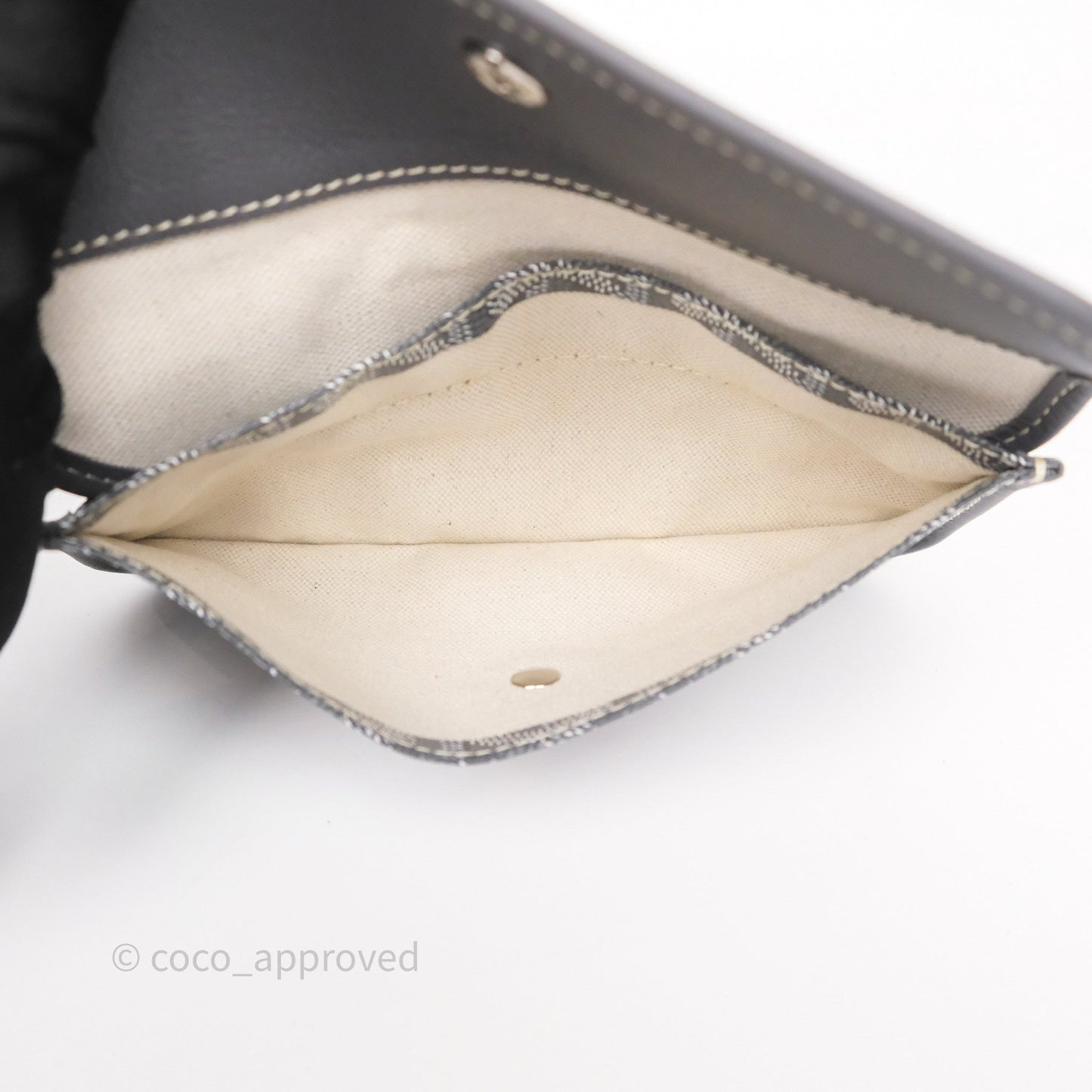Goyard St Louis Tote PM ⁣⁣⁣⁣⁣⁣⁣⁣⁣⁣⁣⁣⁣⁣⁣⁣⁣⁣⁣⁣Grey