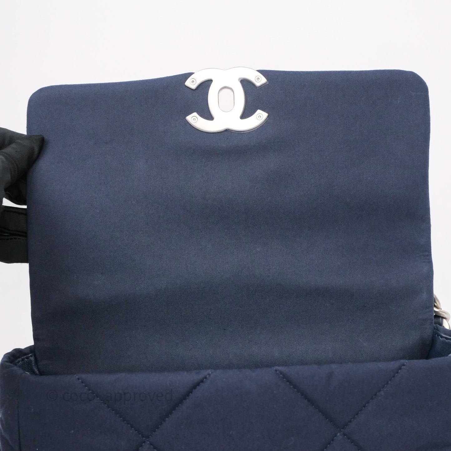 Chanel 19 Small Dark Navy Fabric Mixed Hardware