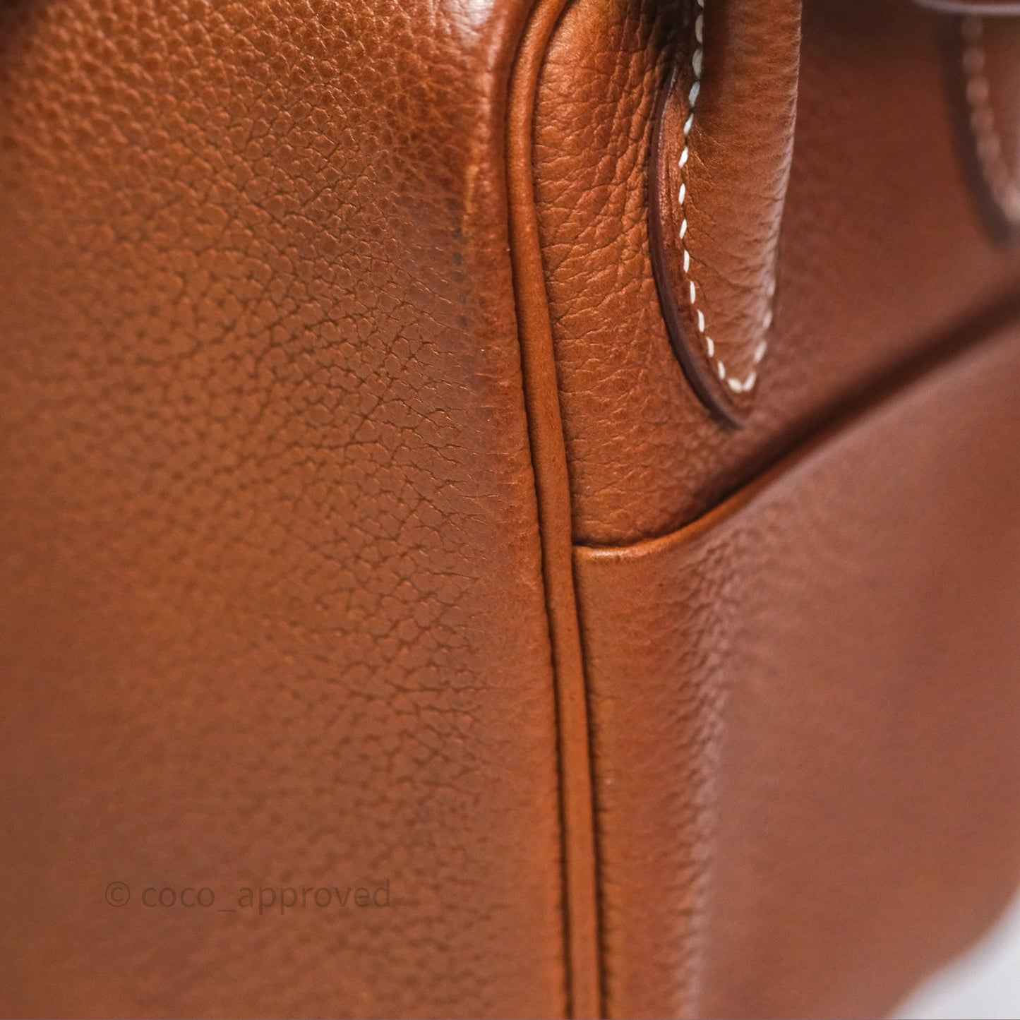 Hermès Mini Lindy 20 Fauve 34 Barenia Gold Hardware