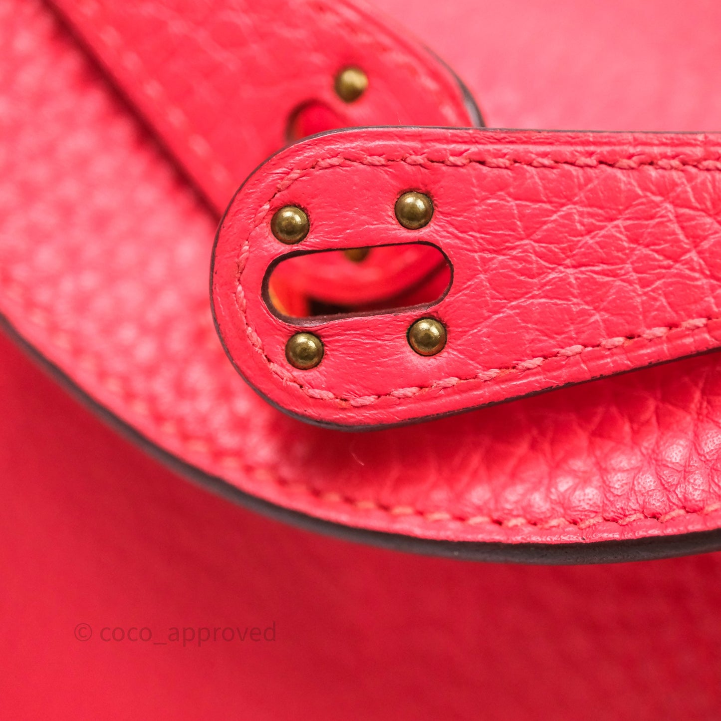 Hermès Mini Lindy 0E Rose Texas Clemence Gold Hardware