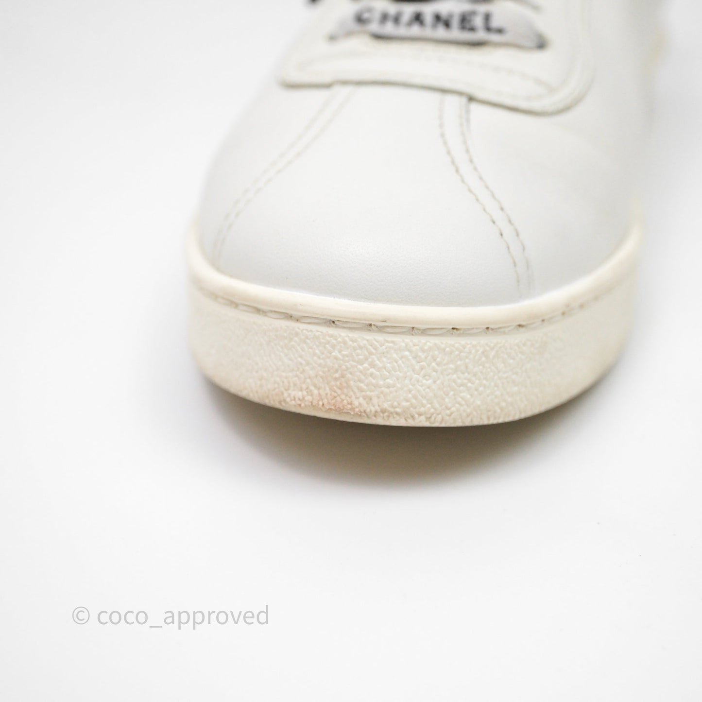 Chanel Logo Pull Tab Lace-up Sneakers White & Black Size 37.5
