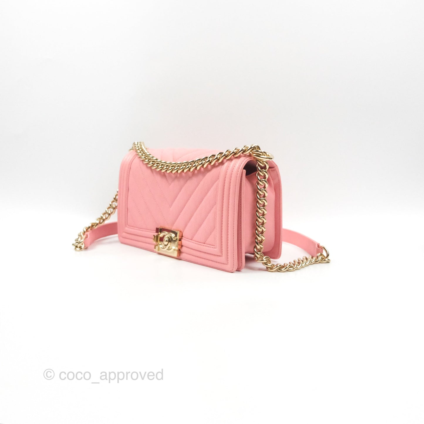 Chanel Boy Chevron Medium Pink Caviar Gold Hardware