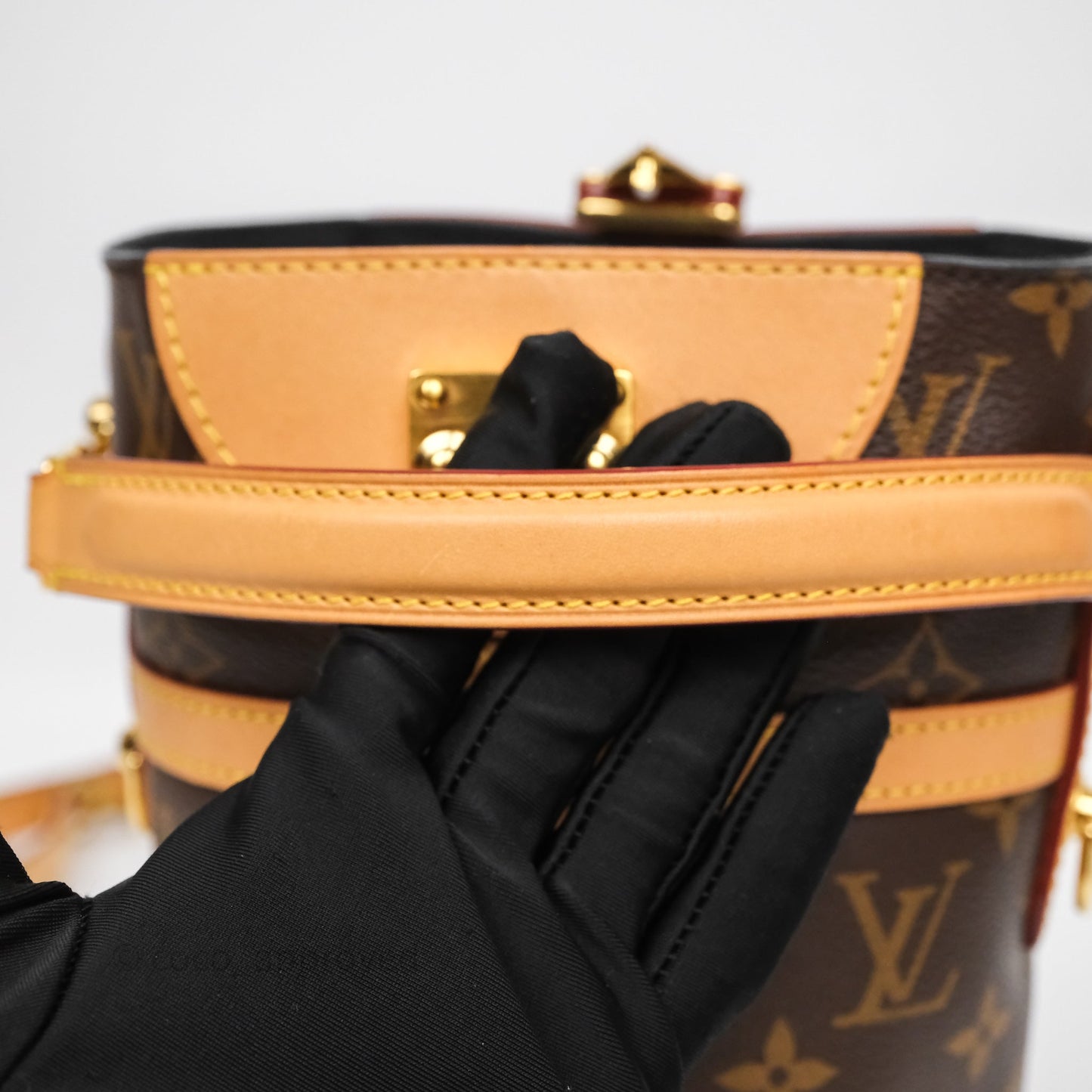 Louis Vuitton Duffle Bucket Bag Monogram Canvas