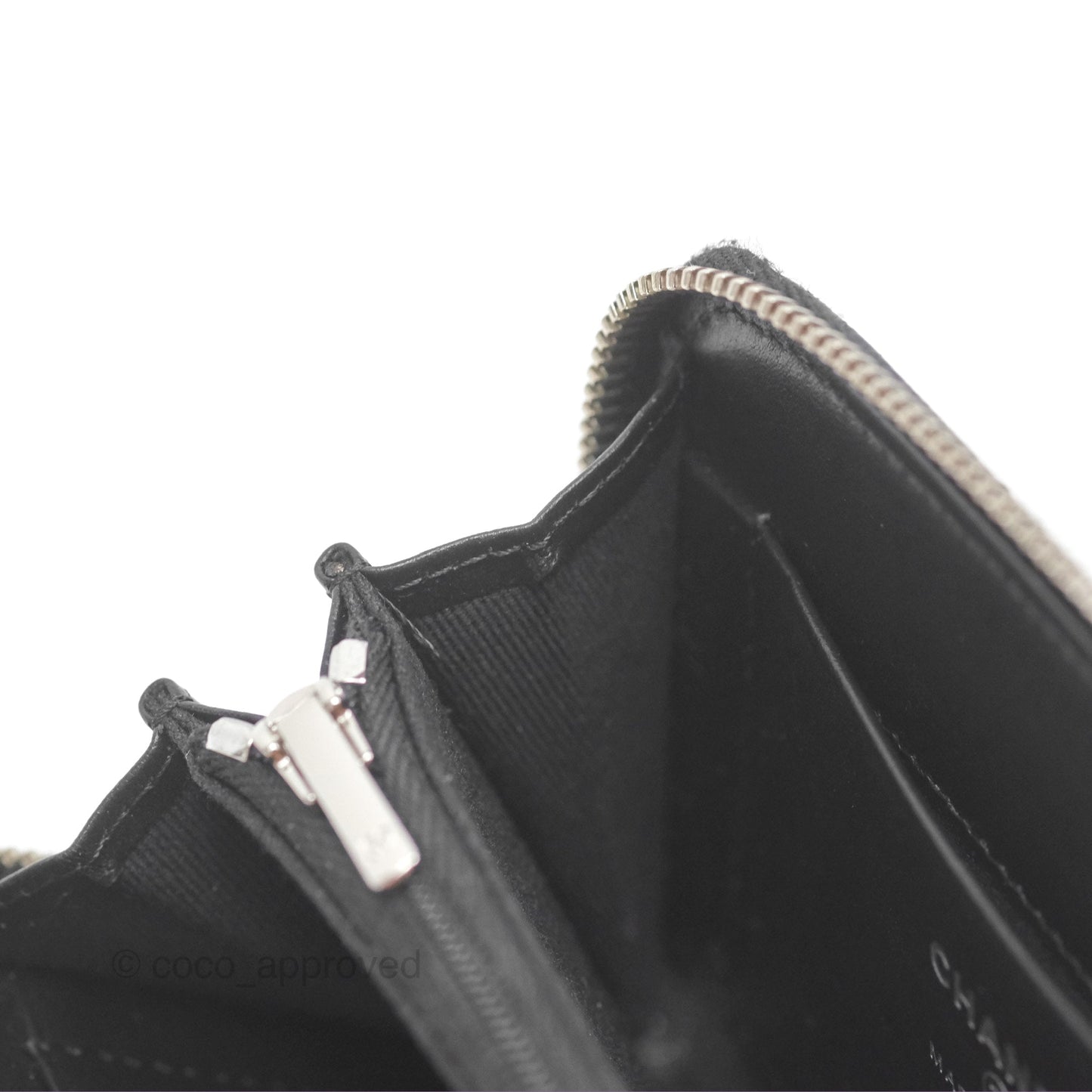 Chanel Zipped Coin Purse Black Caviar White CC Silver Hardware