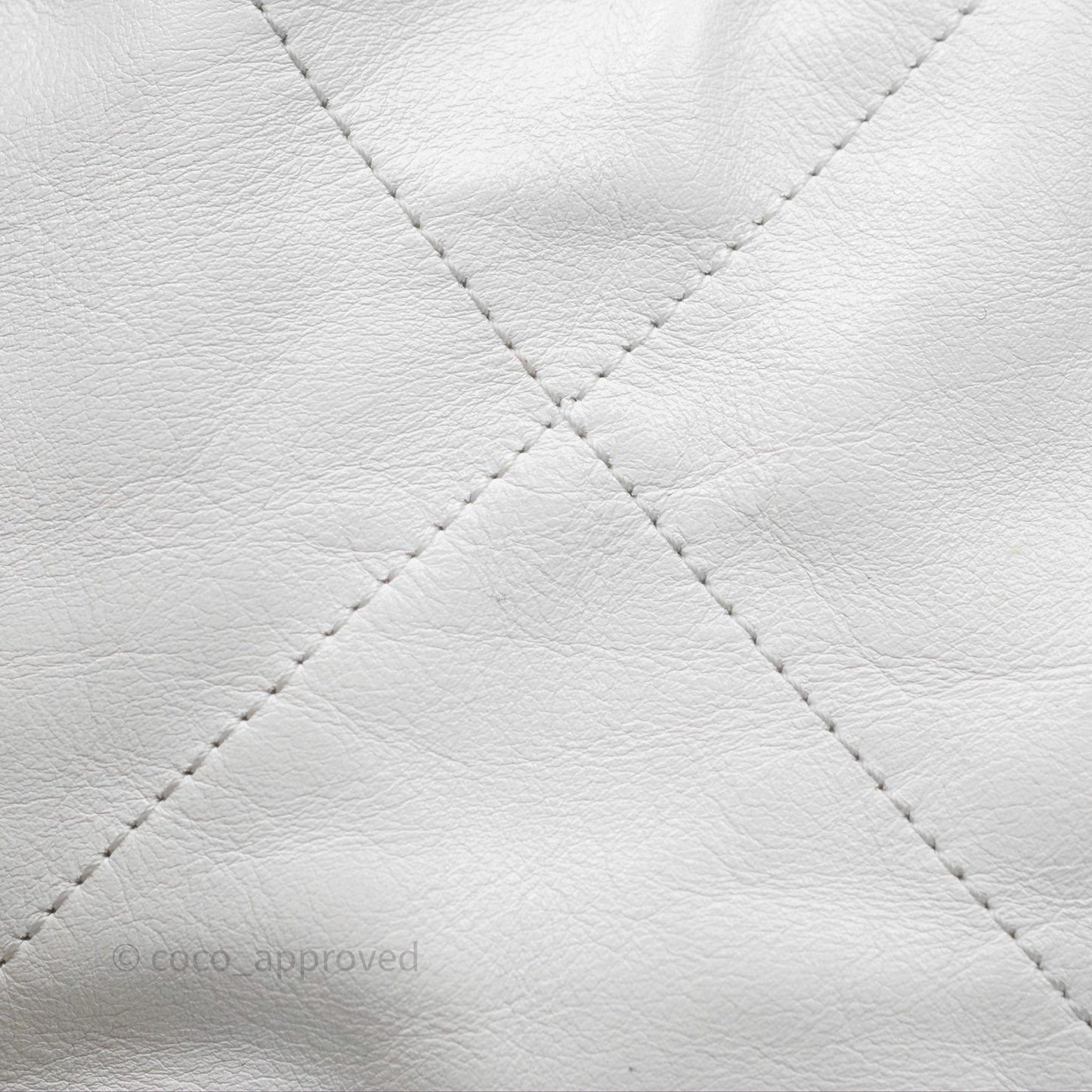 Chanel 22 Small White Shiny Calfskin Aged Gold Hardware