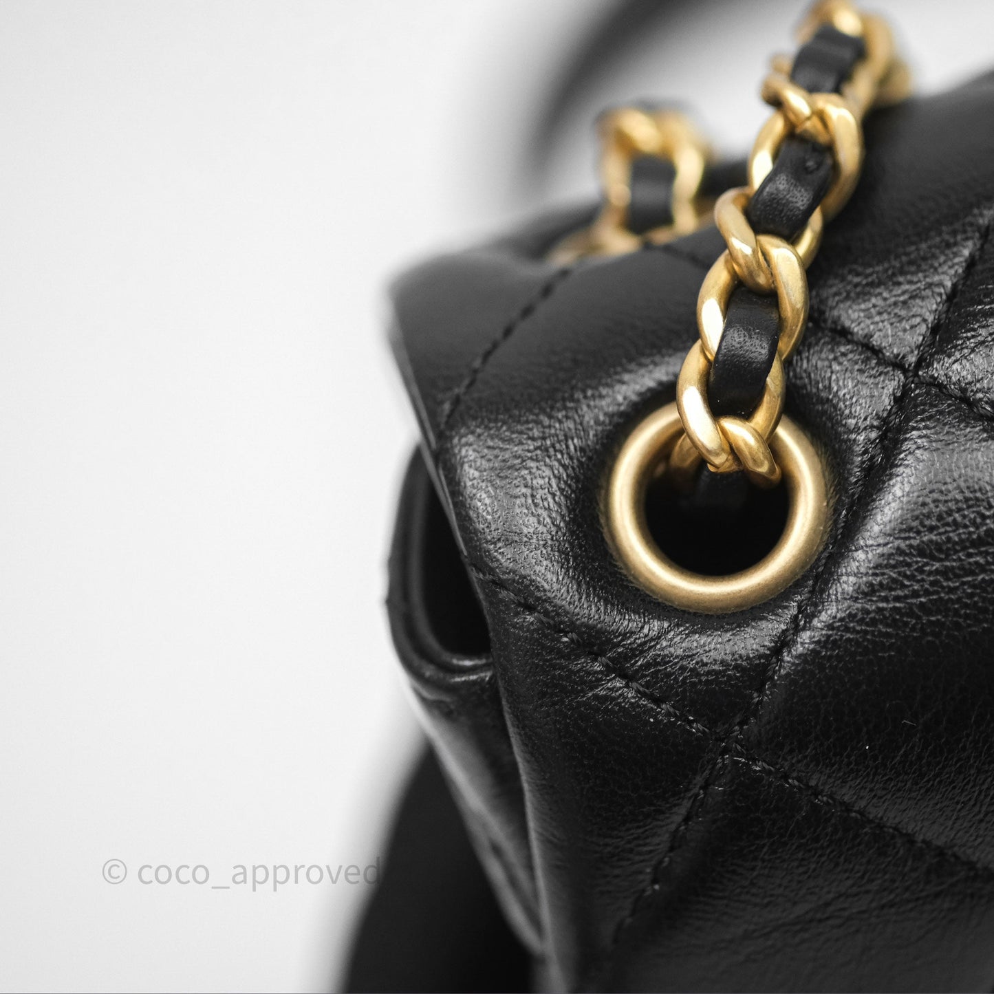 Chanel Quilted Flap Bag Black Lambskin Aged Gold Hardware 22P