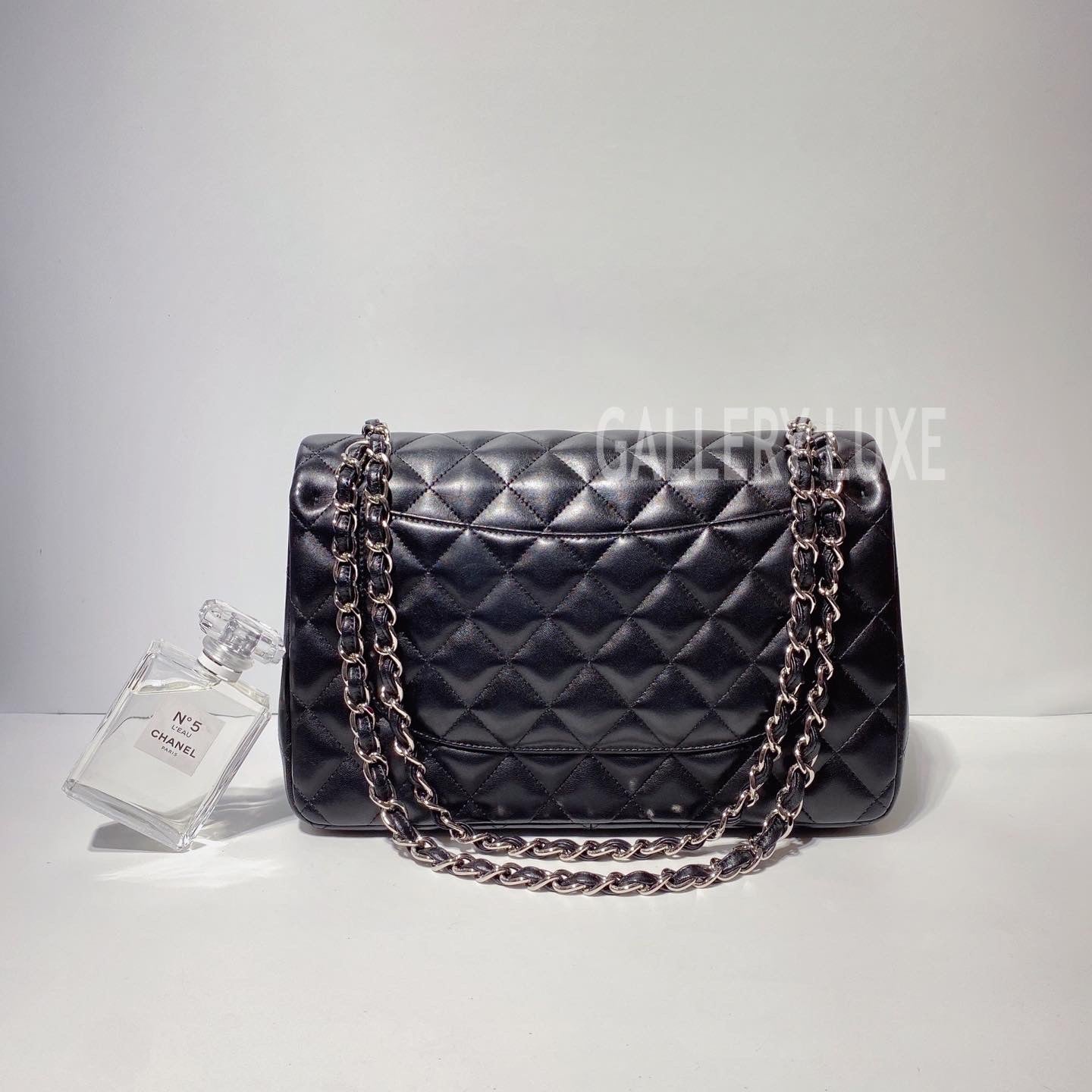 No.3326-Chanel Lambskin Classic Jumbo Flap Bag
