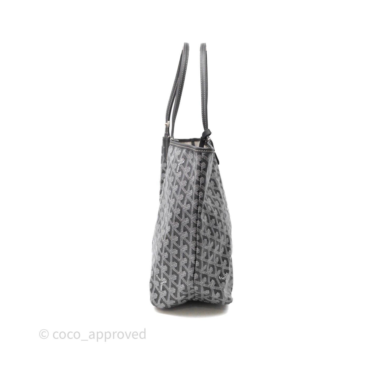 Goyard St Louis Tote PM ⁣⁣⁣⁣⁣⁣⁣⁣⁣⁣⁣⁣⁣⁣⁣⁣⁣⁣⁣⁣Grey