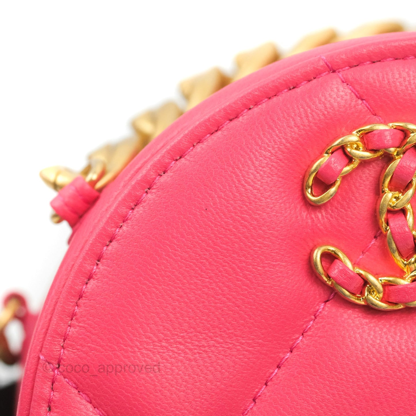 Chanel 19 Round Clutch With Chain Dark Pink Mixed Hardware