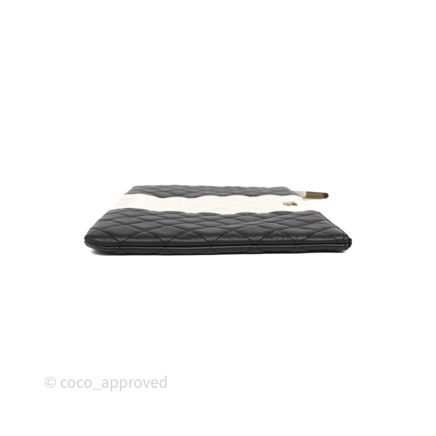 Chanel Classic Zipper O Case Black/ White Gold Hardware