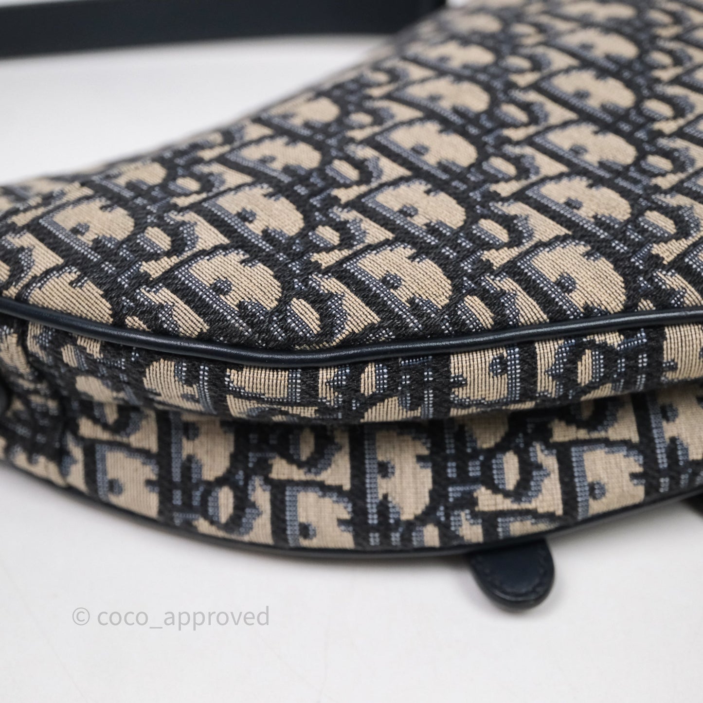 Christian Dior Saddle Bag Navy Dior Oblique Embroidery Gold Hardware