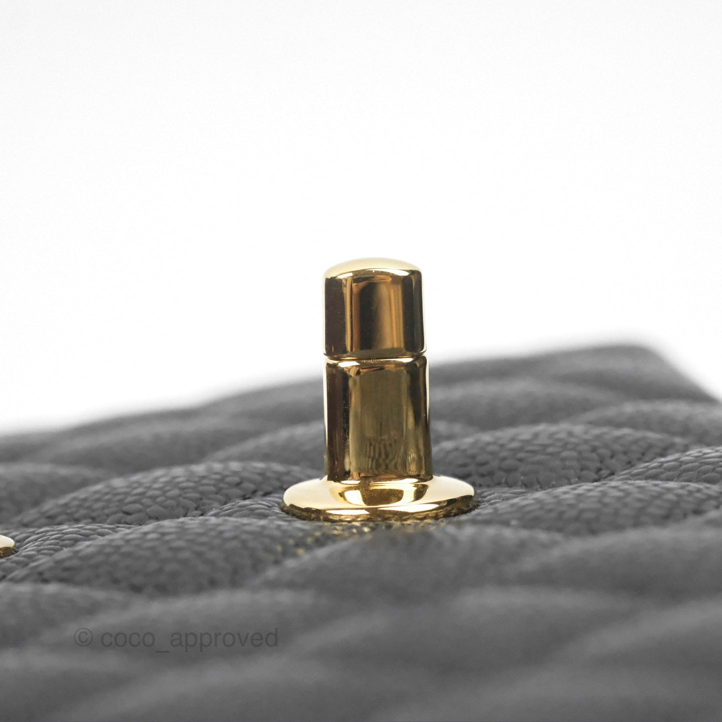 Chanel Small S/M Classic Flap Quilted Black Caviar Gold Hardware