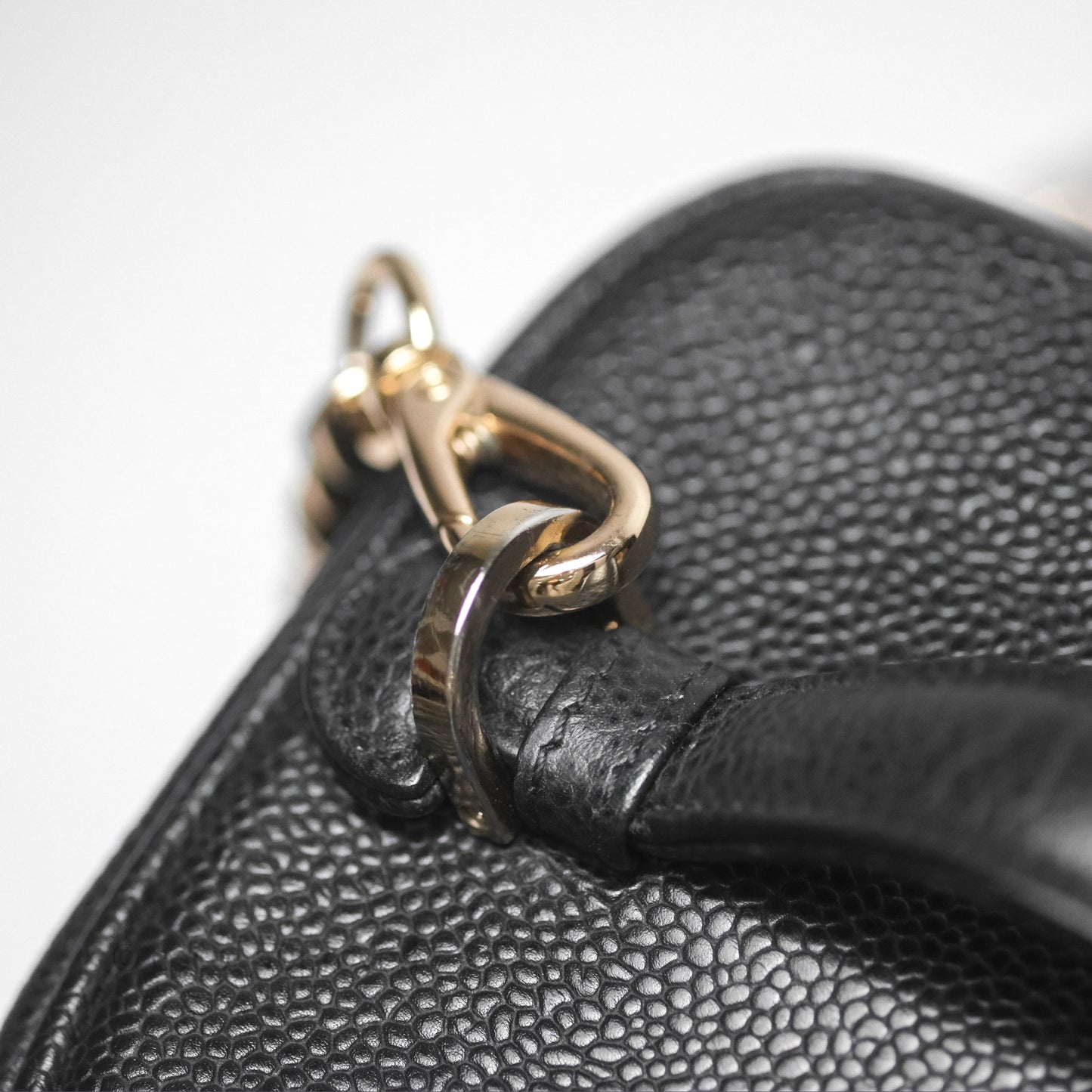 Chanel Vintage Vanity Case Black Caviar Gold Hardware