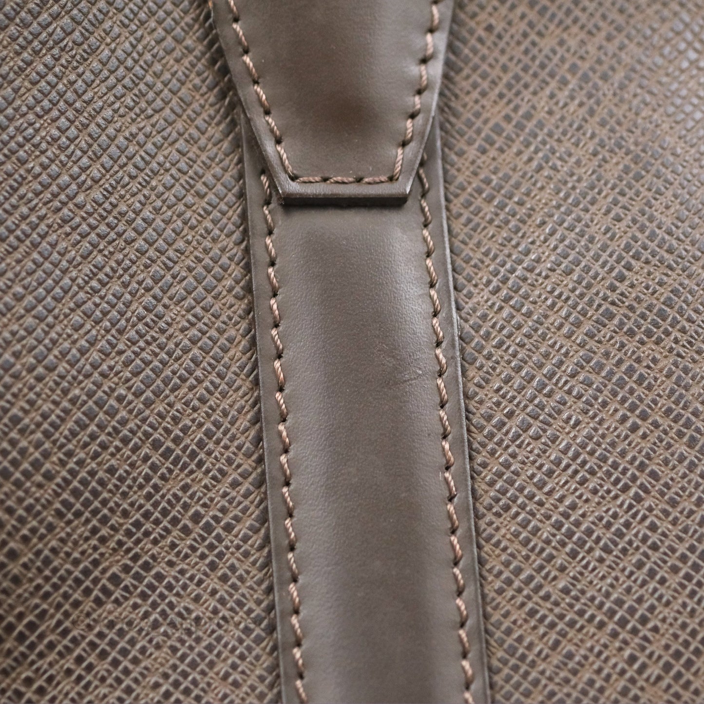 Louis Vuitton Vintage Kendall PM in Brown Taiga Leather