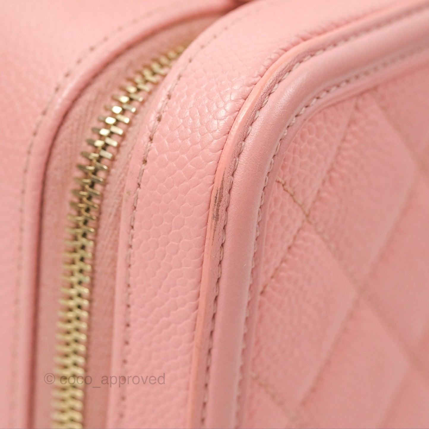 Chanel Quilted Medium CC Filigree Vanity Case Pink Caviar Gold Hardware