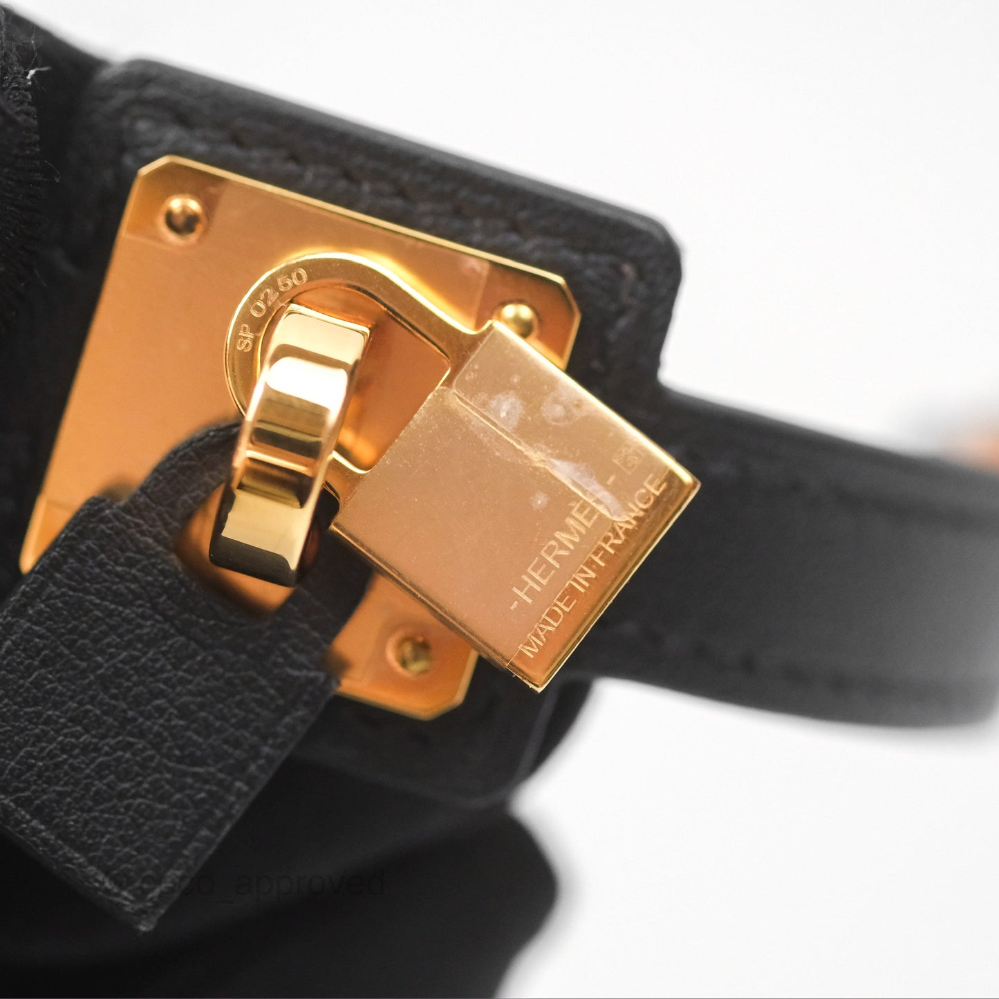 Hermès O'Kelly Bracelet Noir 89 Swift Gold Hardware