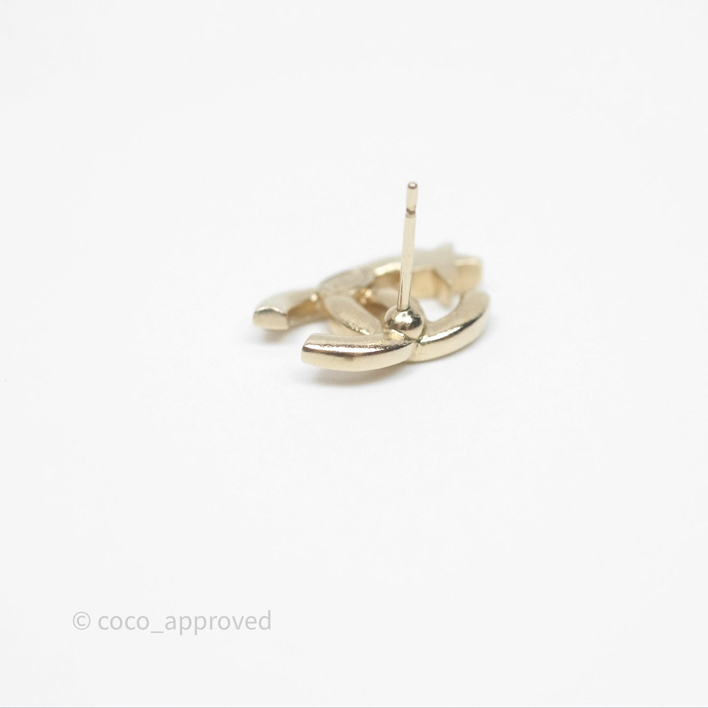 Chanel CC Crystals Star Earrings Gold Tone 21S