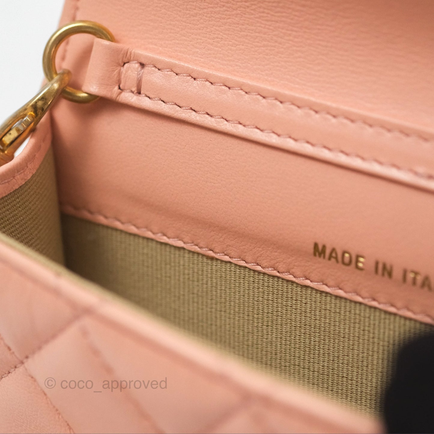 Chanel Pearl Crush Card Holder Pink Beige Lambskin Aged Gold Hardware