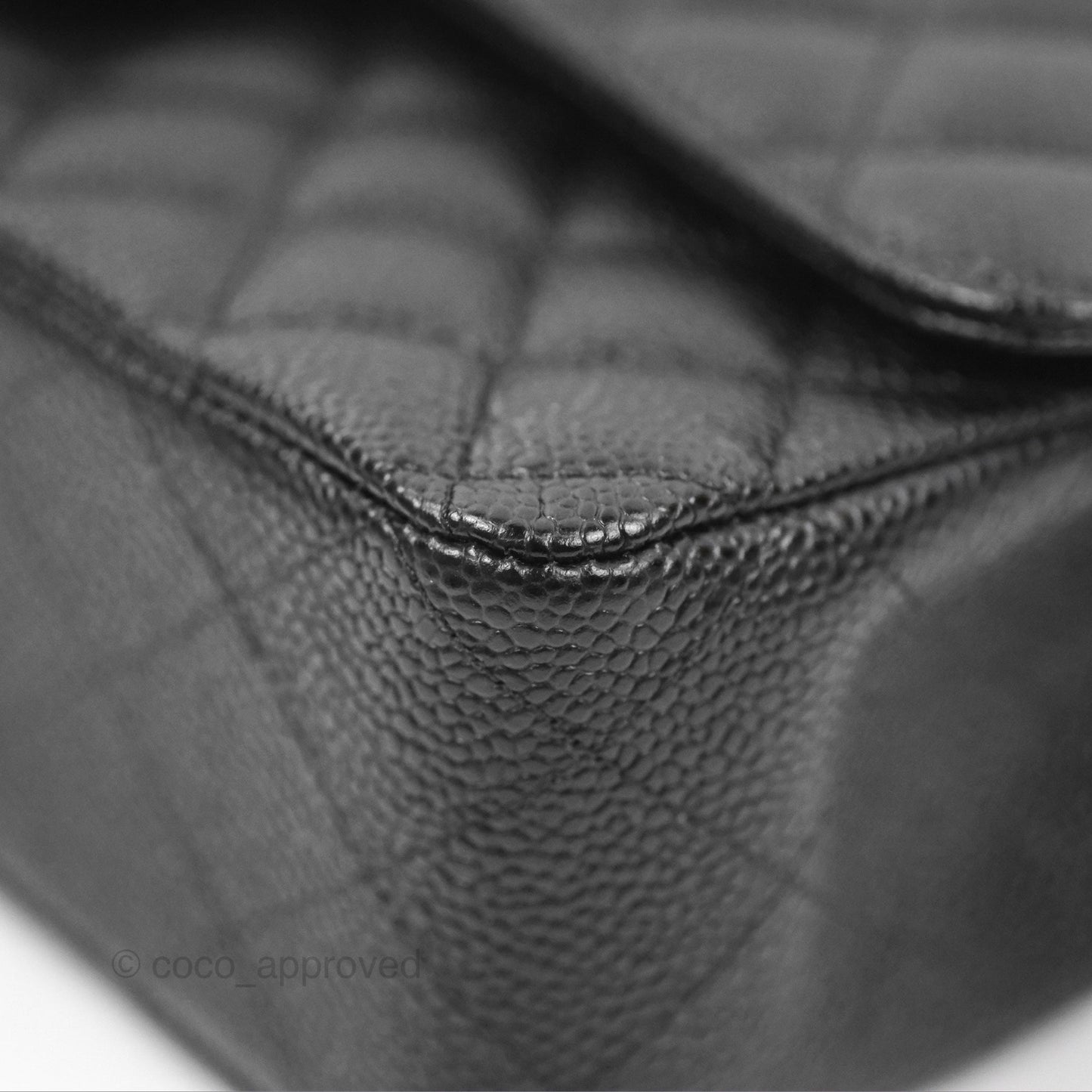 Chanel Classic M/L Medium Flap Quilted Black Caviar Gold Hardware