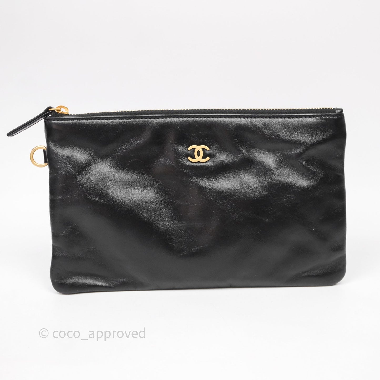 Chanel 22 Bag Medium Black Crumpled Calfskin Aged Gold Hardware