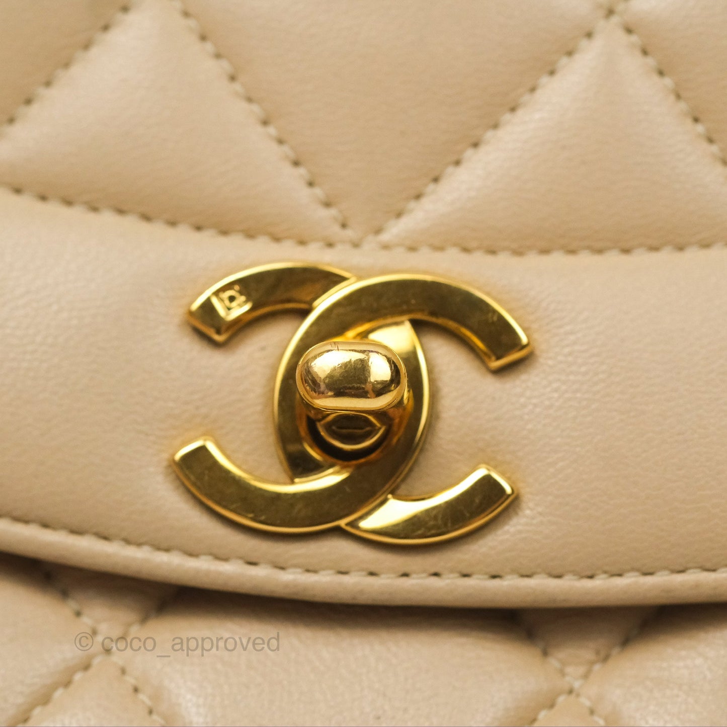 Chanel Vintage Small Quilted Classic Diana Flap Bag Beige Lambskin 24K Gold Hardware