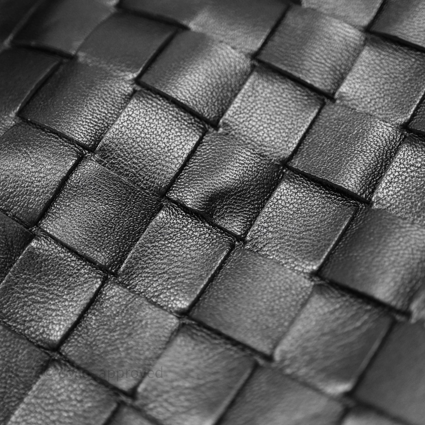 Bottega Veneta Nappa Intrecciato Medium BV Jodie Black