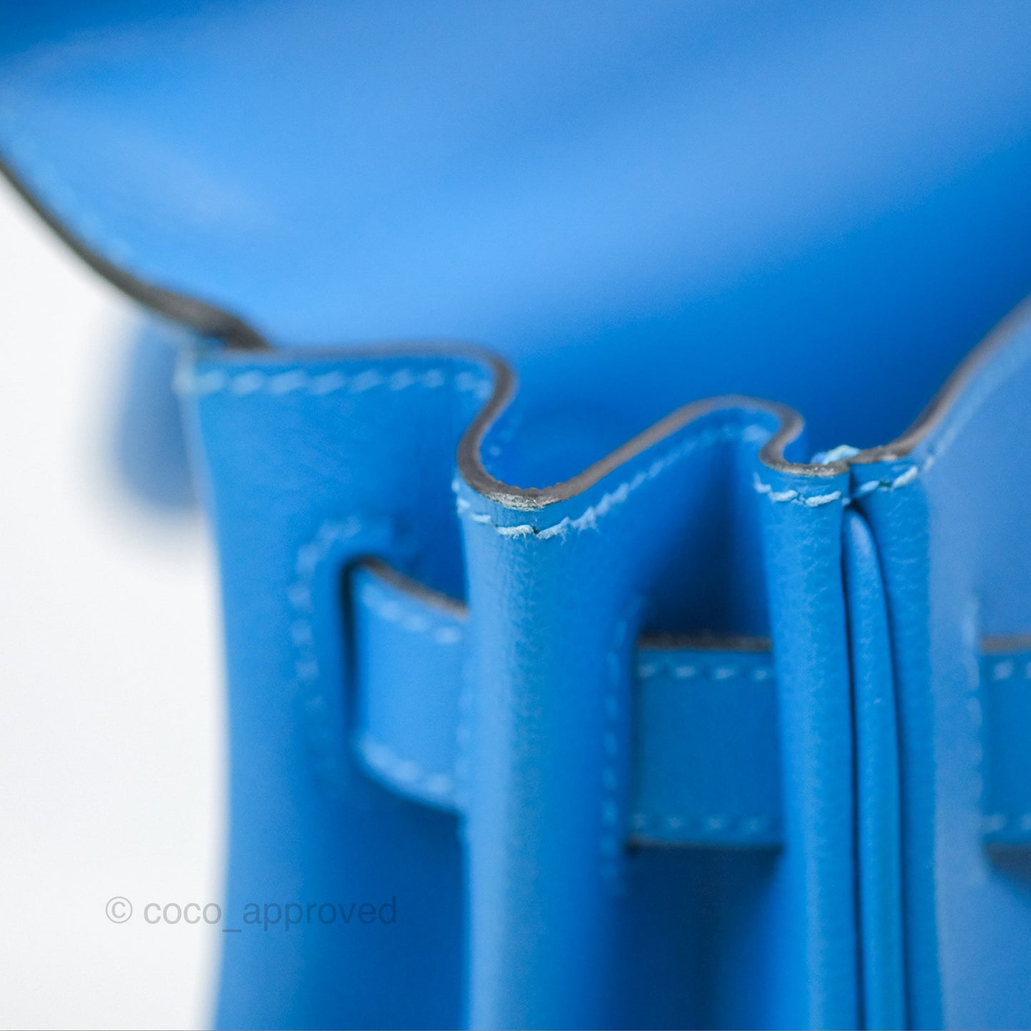 Hermès Retourne Kelly 28 Blue Evercolor Gold Hardware