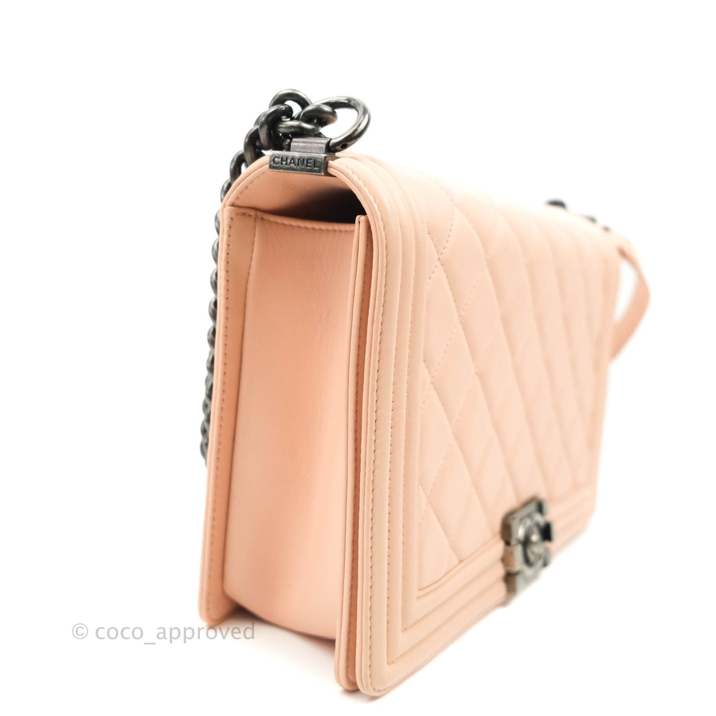 Chanel Boy New Medium Quilted Pink Calfskin Ruthenium Hardware
