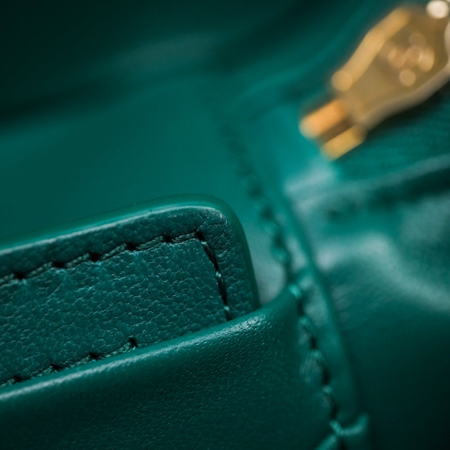 Chanel Small Vanity Case Green Shearling Aged Gold Hardware 22A