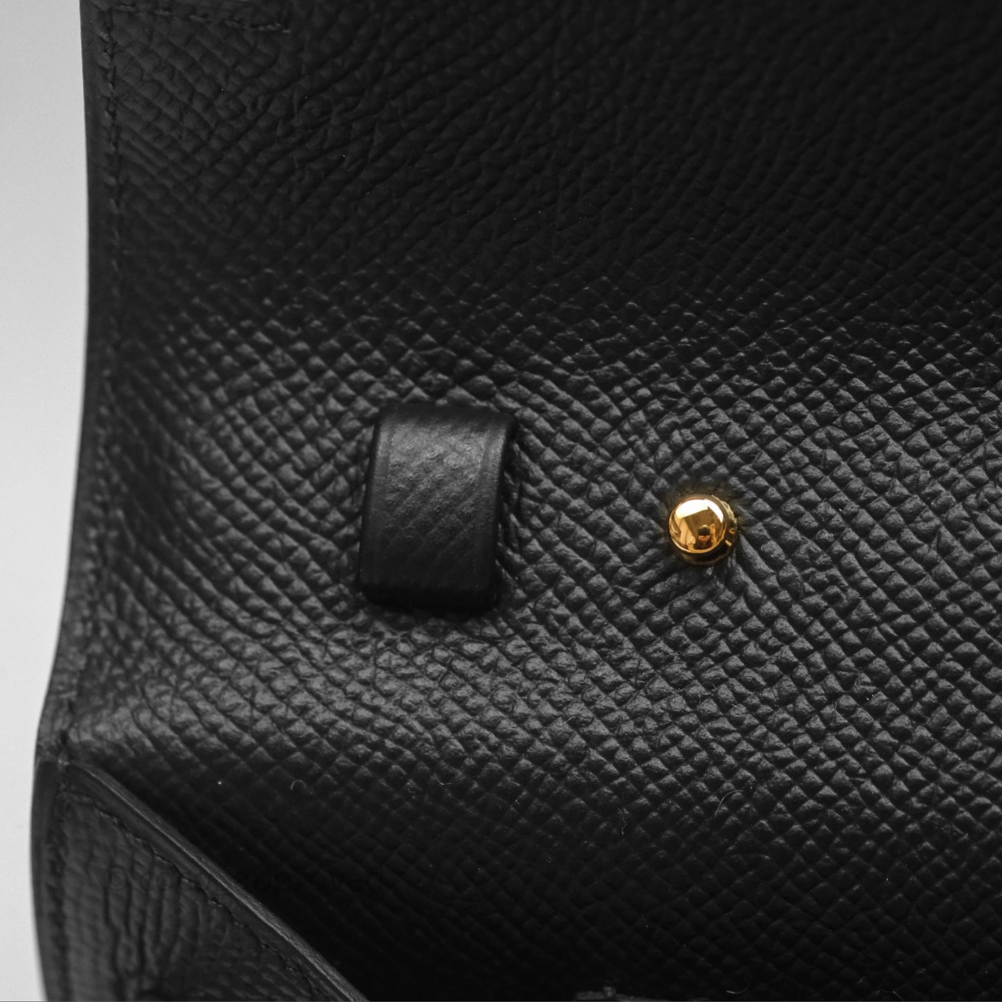 Hermès Kelly To Go Wallet Noir 89 Black Epsom Gold Hardware
