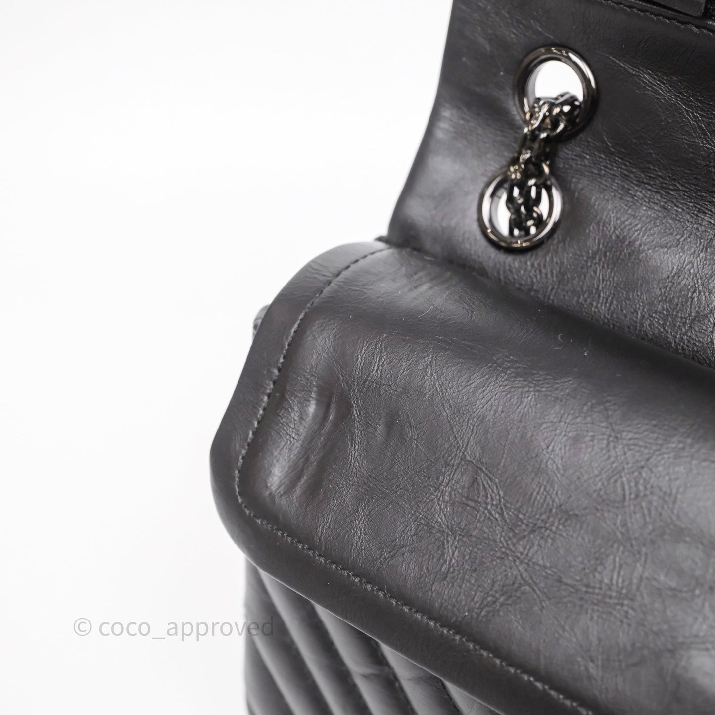 Chanel Reissue 225 Chevron Aged Calfskin So Black