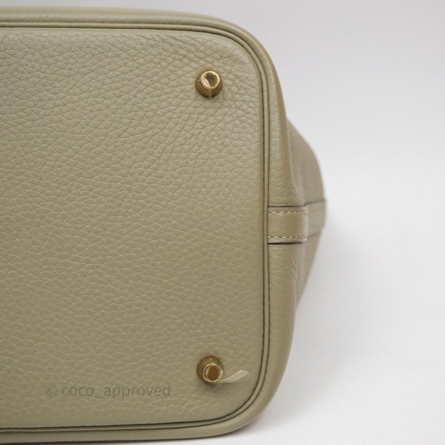 Hermès Picotin 22 Lock Sauge Gold Hardware