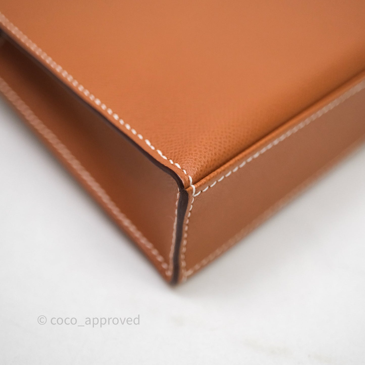Hermes Kelly Elan Gold Madame Palladium Hardware