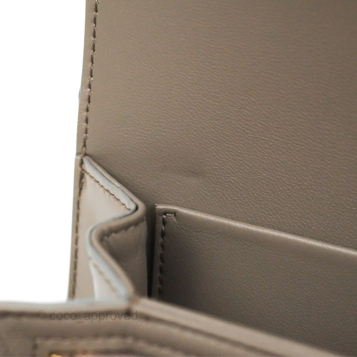 Celine Medium Triomphe Bag Pebble Shiny Calfskin