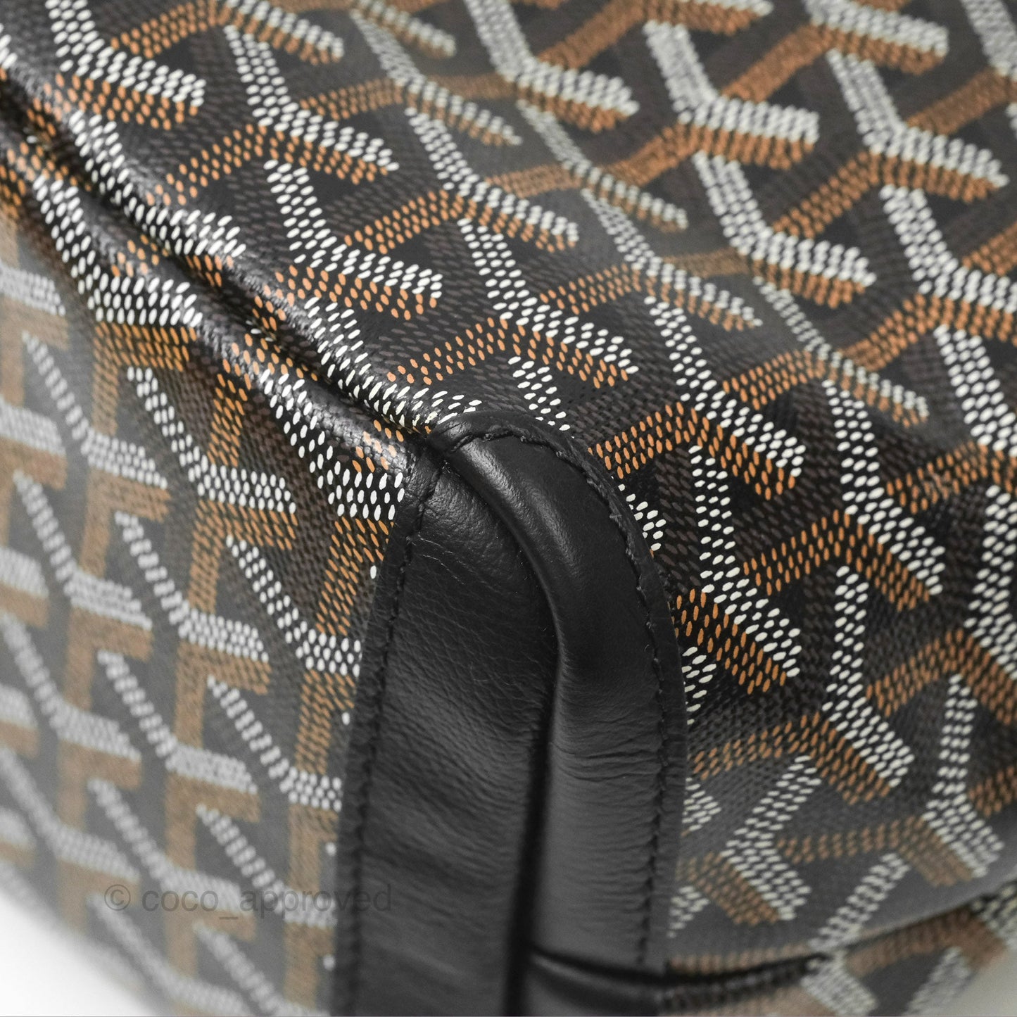 Goyard Artois Goyardine Canvas PM⁣⁣⁣⁣⁣⁣⁣⁣⁣⁣⁣⁣⁣⁣⁣⁣⁣⁣⁣⁣ Black