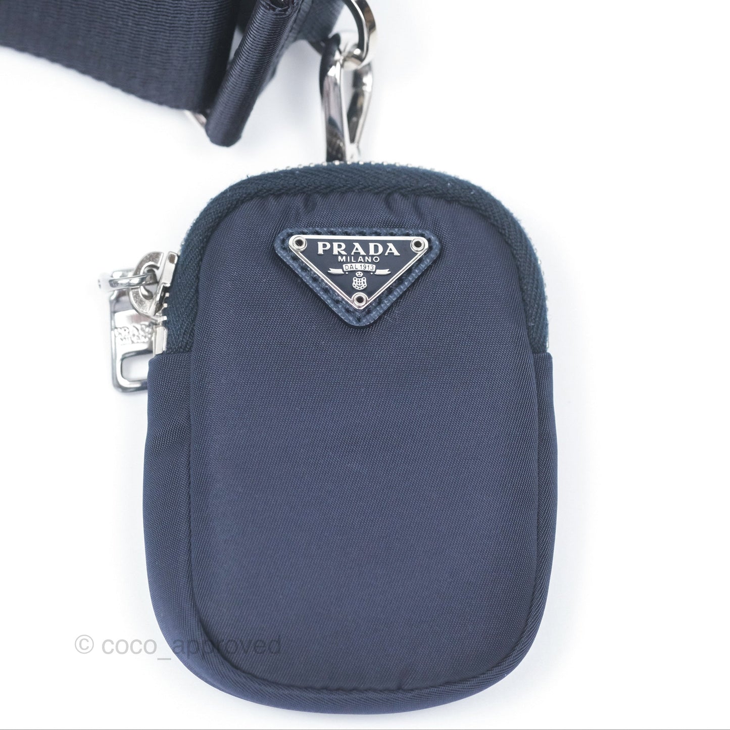 Prada Nylon Re-Edition 2005 Shoulder Bag Navy Blue Silver Hardware