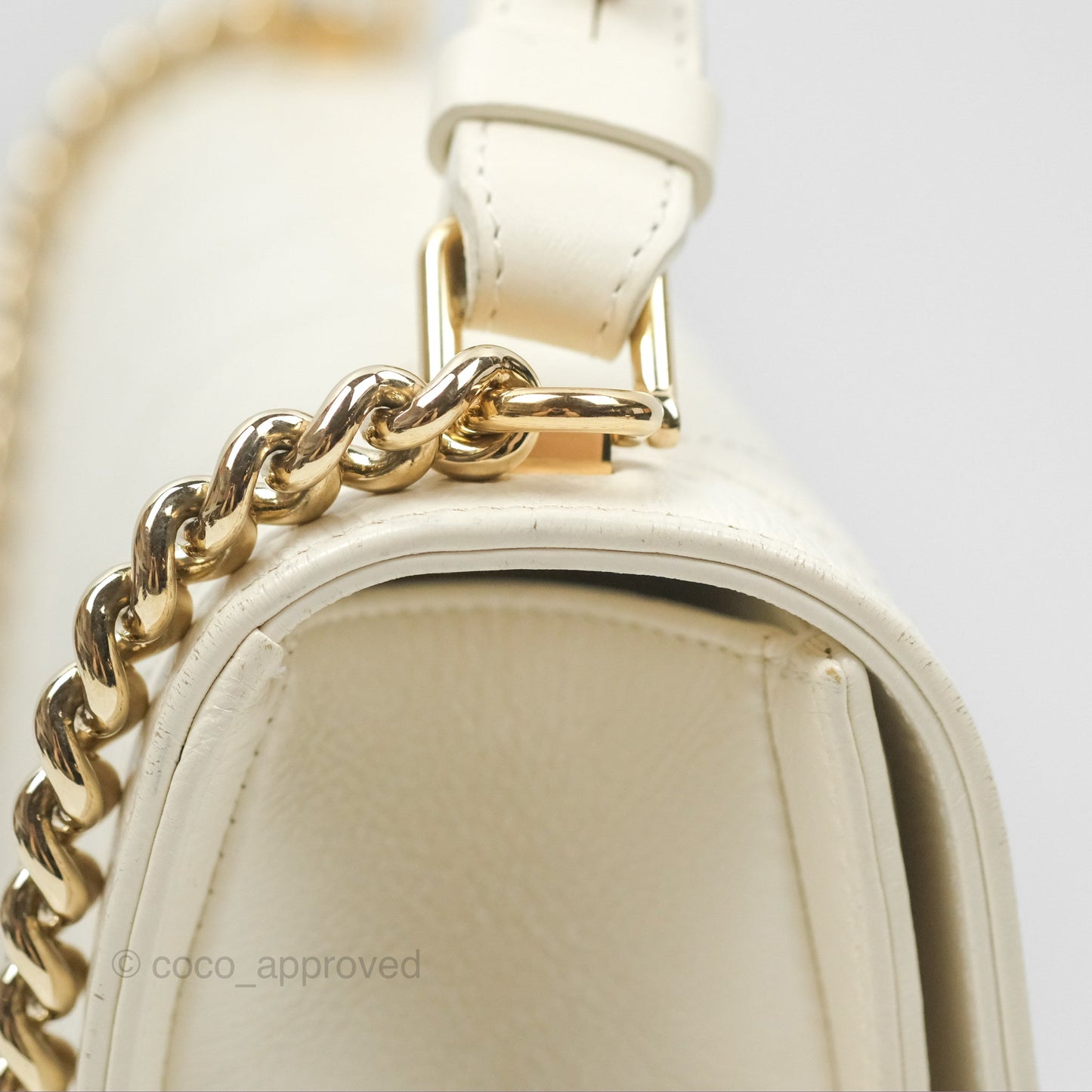 Chanel Quilted Label Click Flap Bag White Grained Calfskin Gold Hardware