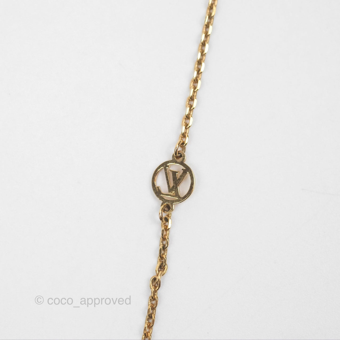 Louis Vuitton Vivienne Pearl Long Necklace Gold Tone
