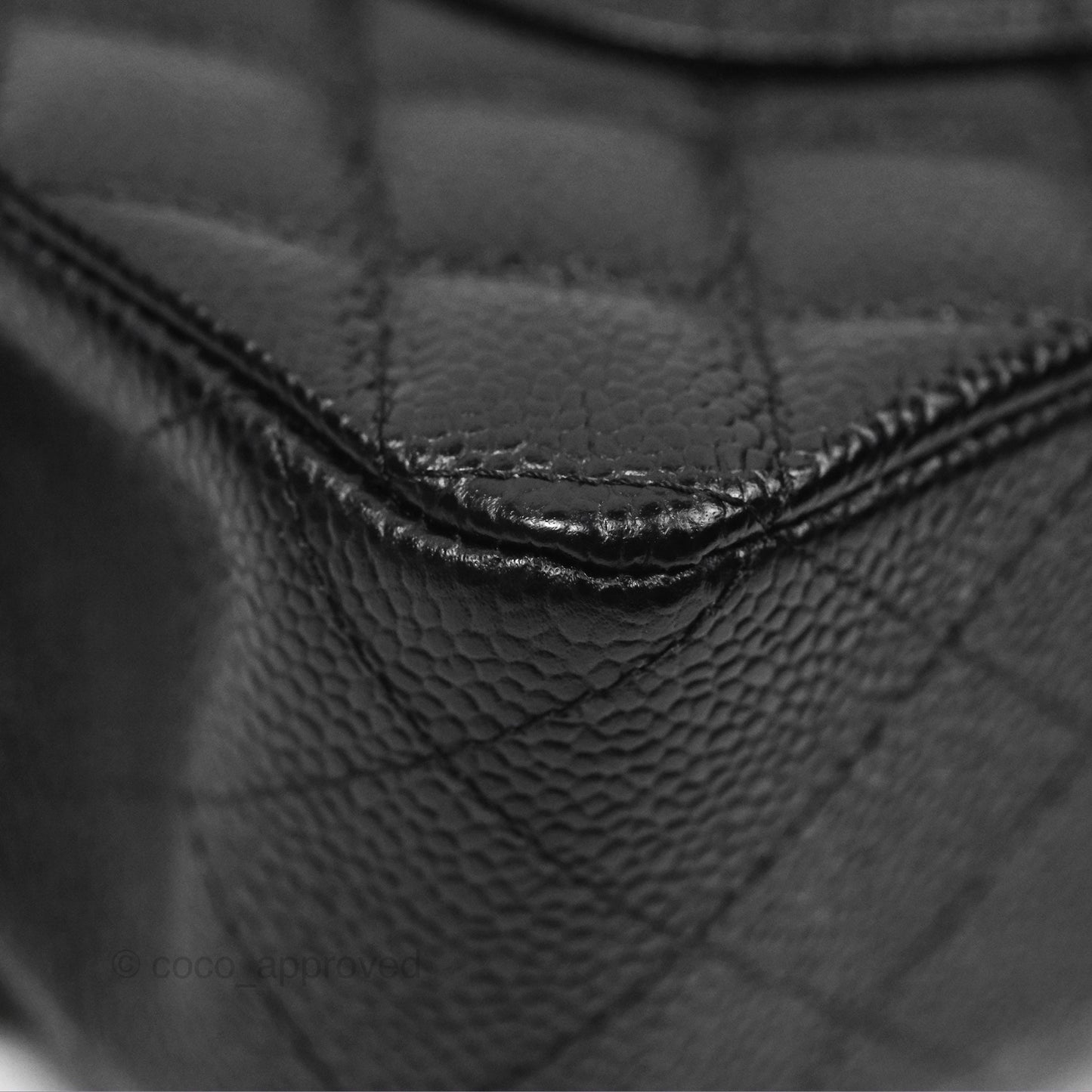 Chanel Classic M/L Medium Flap Quilted Black Caviar Gold Hardware