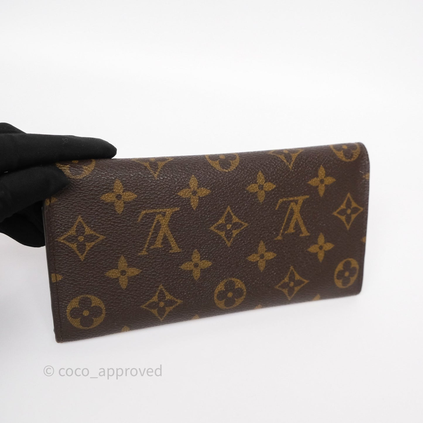 Louis Vuitton Josephine Wallet Monogram Canvas Fuchsia