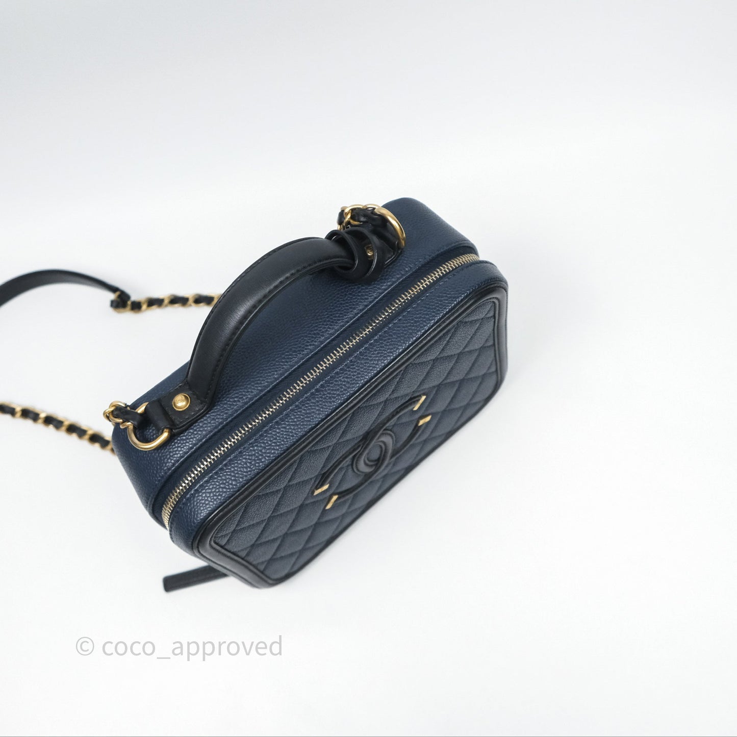 Chanel Quilted Medium CC Filigree Vanity Case Dark Navy Caviar Gold Hardware