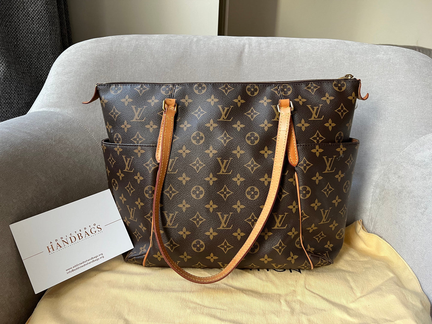 Louis Vuitton Totally MM Monogram