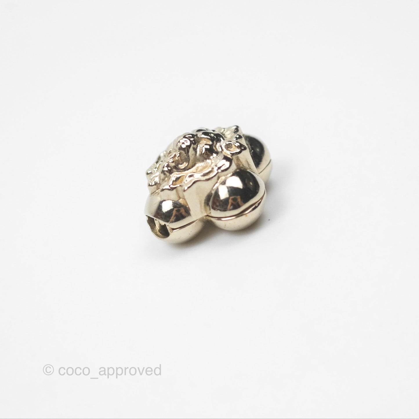Chanel Magnetic Hair Accessory Hair Clip Set Gold Tone 22P