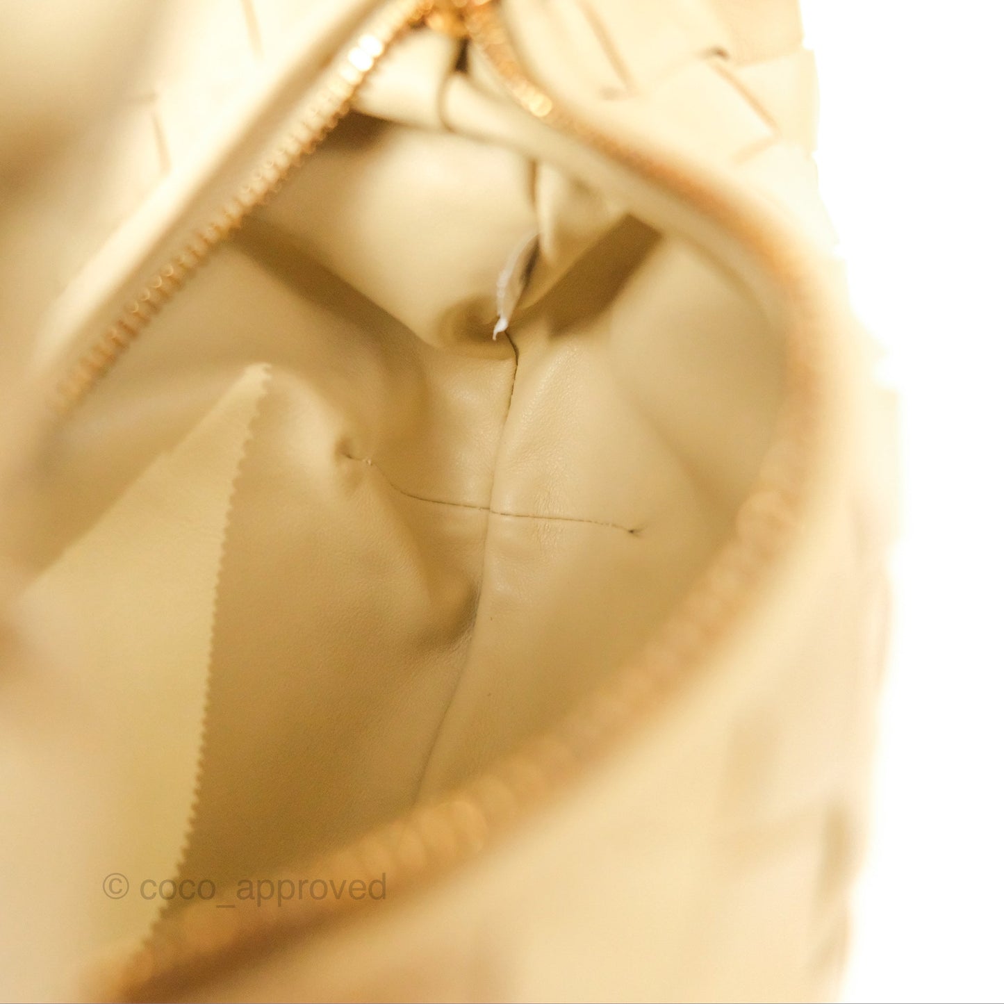 Bottega Veneta Mini Jodie Clutch Bag Intrecciato Porridge Lambskin Gold Hardware