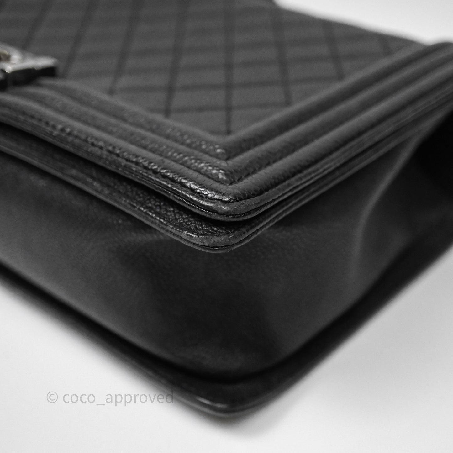 Chanel Quilted New Medium Boy Black Caviar Ruthenium Hardware