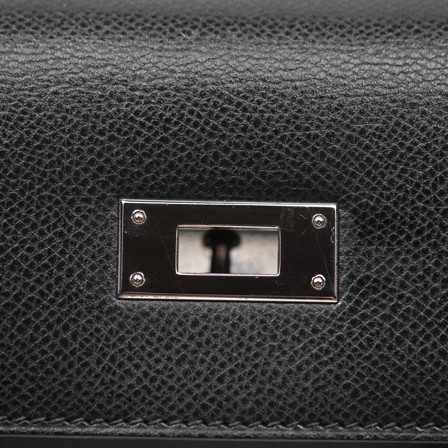 Hermès Vintage Kelly 28 Sellier Noir 89 Courchevel Palladium Hardware