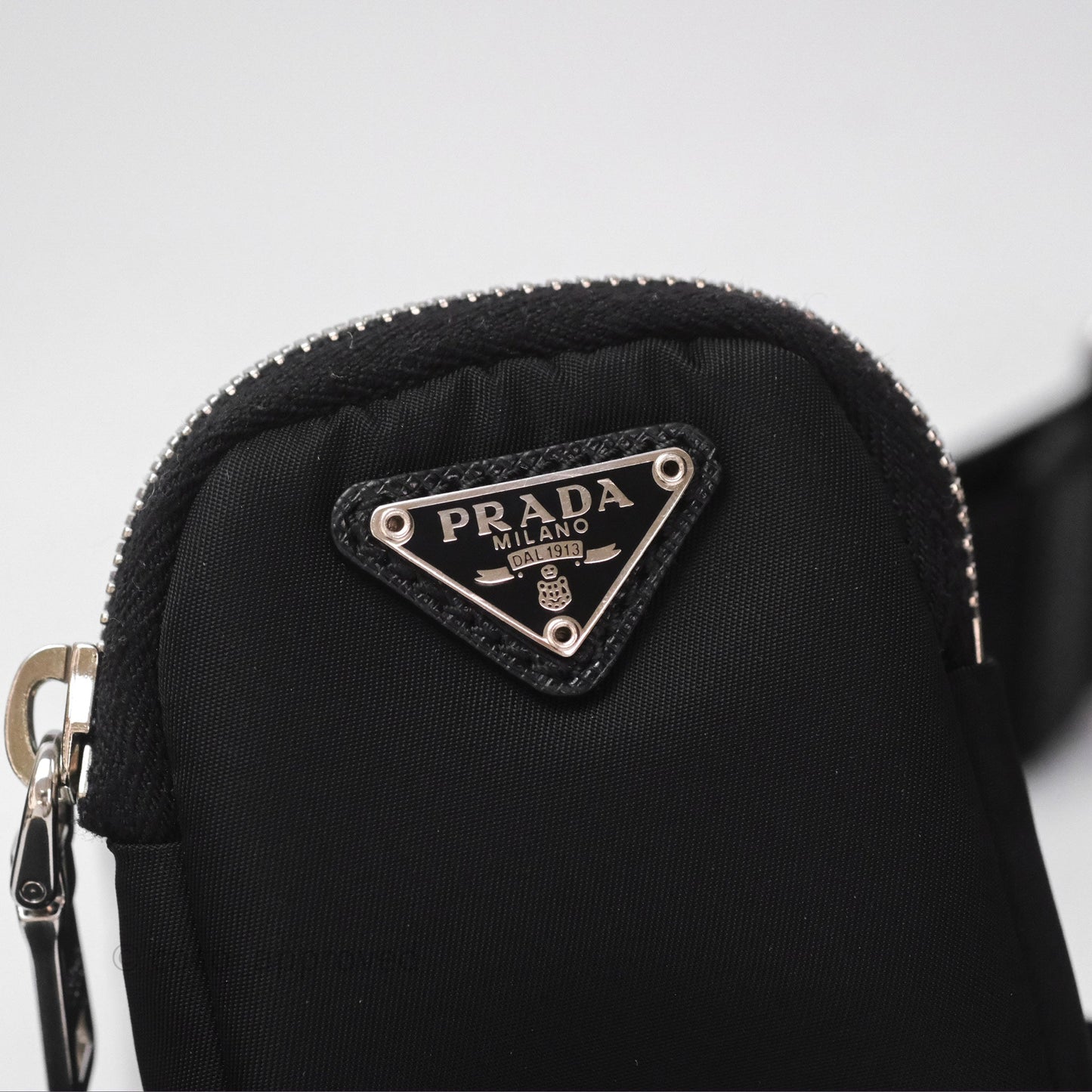 Prada Nylon Re-Edition 2005 Shoulder Bag Black