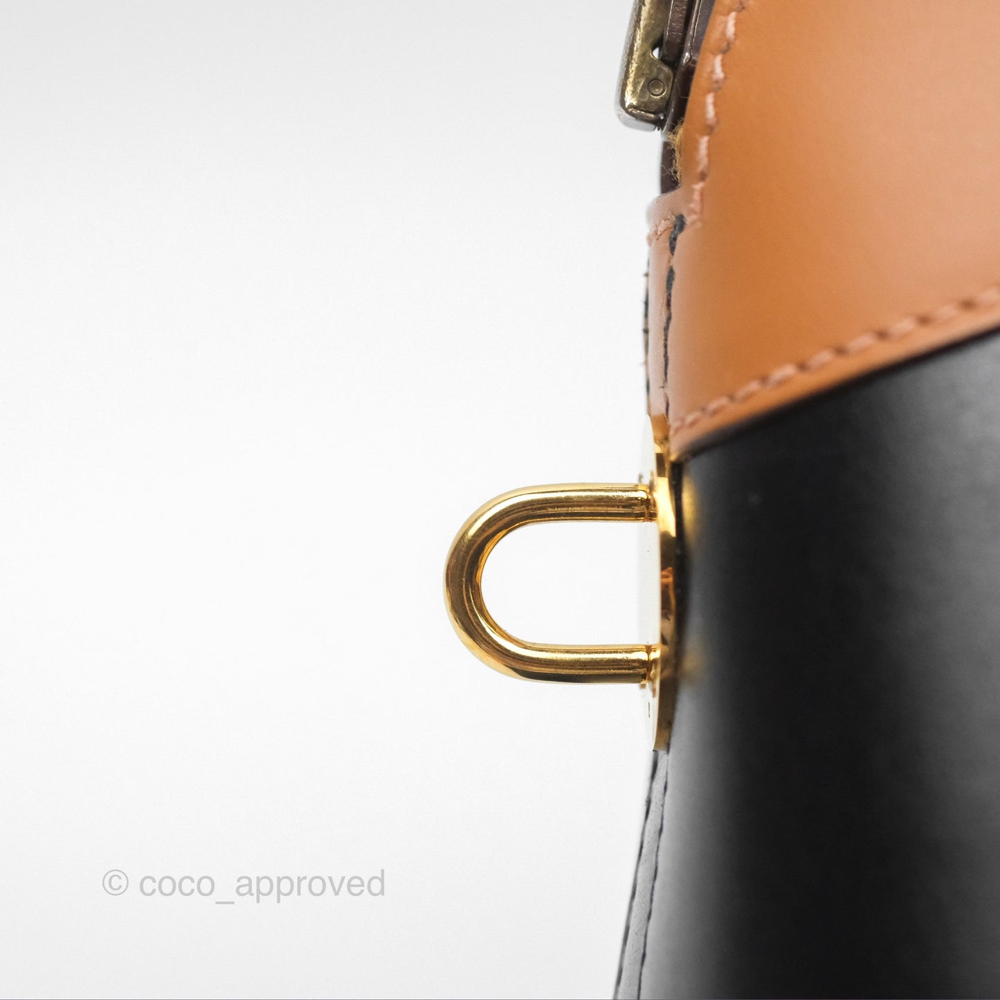 Hermès Bolide 31 Noir 89 / Natural Box Leather Gold Hardware