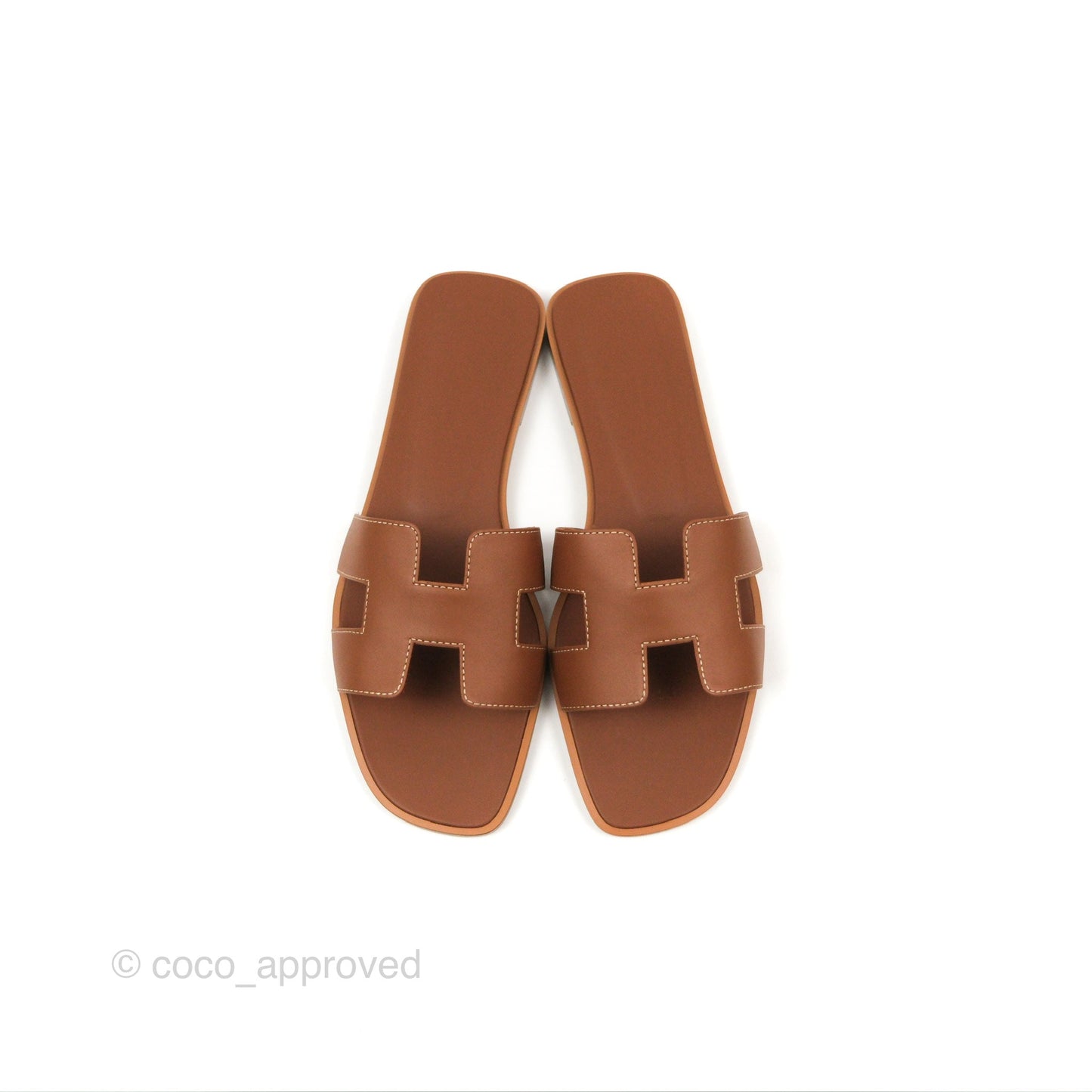 Hermès Oran Sandals in Gold Size 39.5